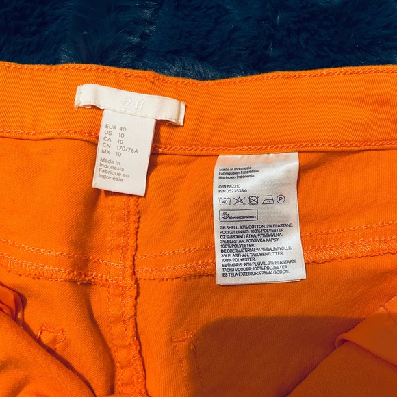 Orange Shorts - Picture 4 of 4